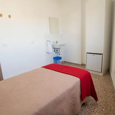 Pension Alcala Guest house